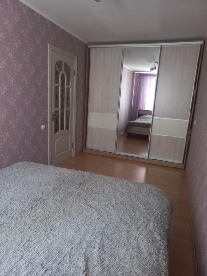 Appartement 4 Площа Гагаріна à Vinnytsia Extérieur photo