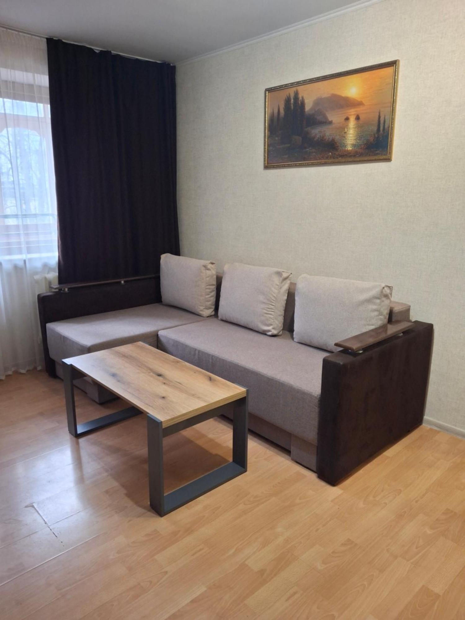 Appartement 4 Площа Гагаріна à Vinnytsia Extérieur photo