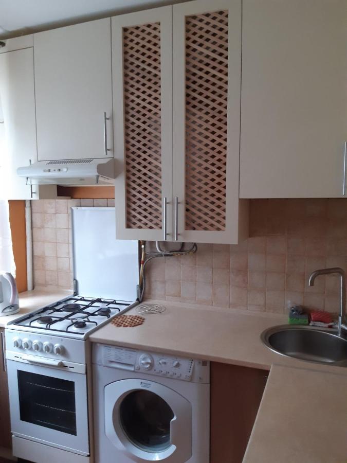 Appartement 4 Площа Гагаріна à Vinnytsia Extérieur photo